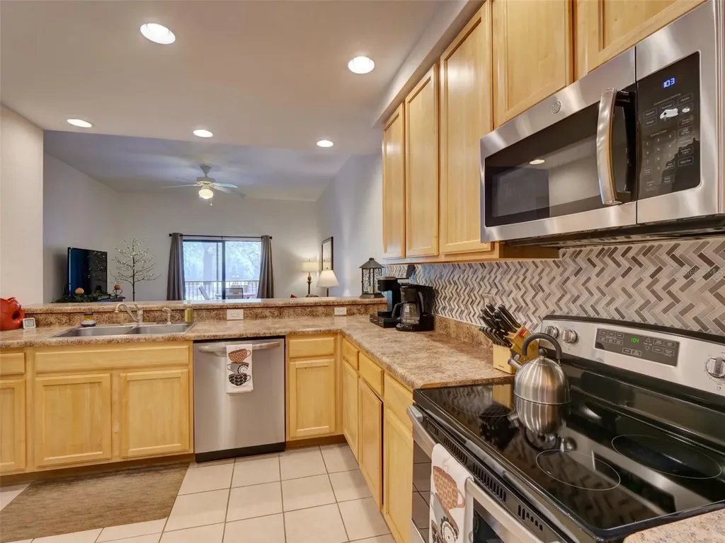9055 Treasure Trove Lane Kissimmee FL 34747