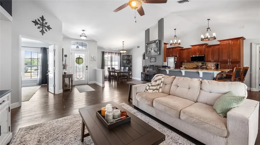 8925 Pebble Beach Place Clermont FL 34711