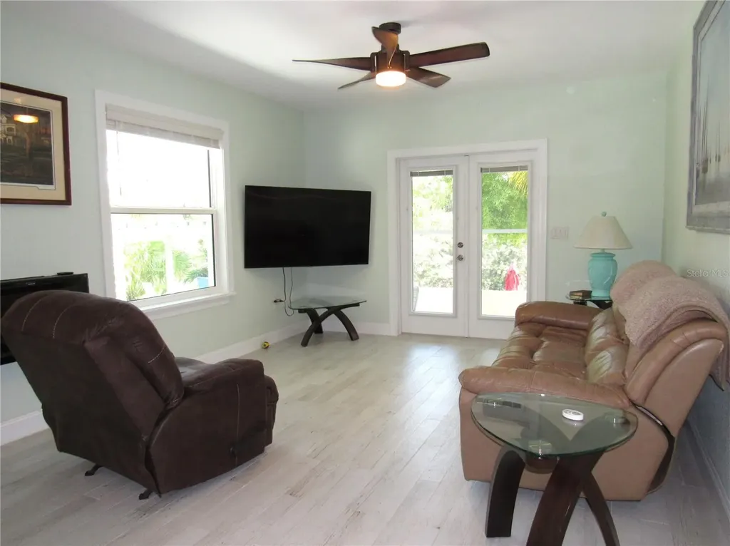 2074 & 2076 Como Street Port Charlotte FL 33948