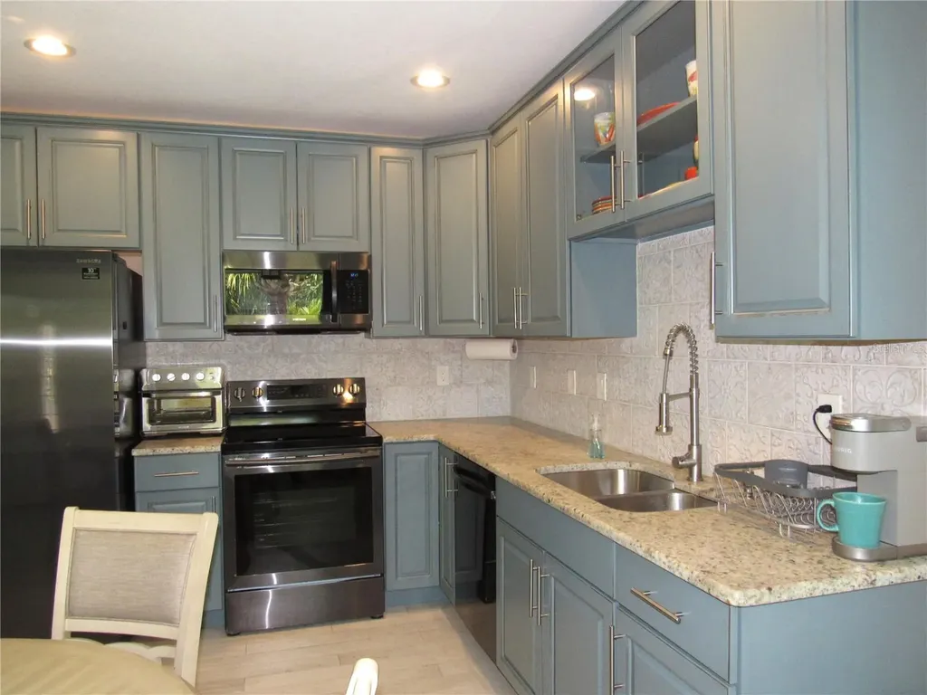 2074 & 2076 Como Street Port Charlotte FL 33948
