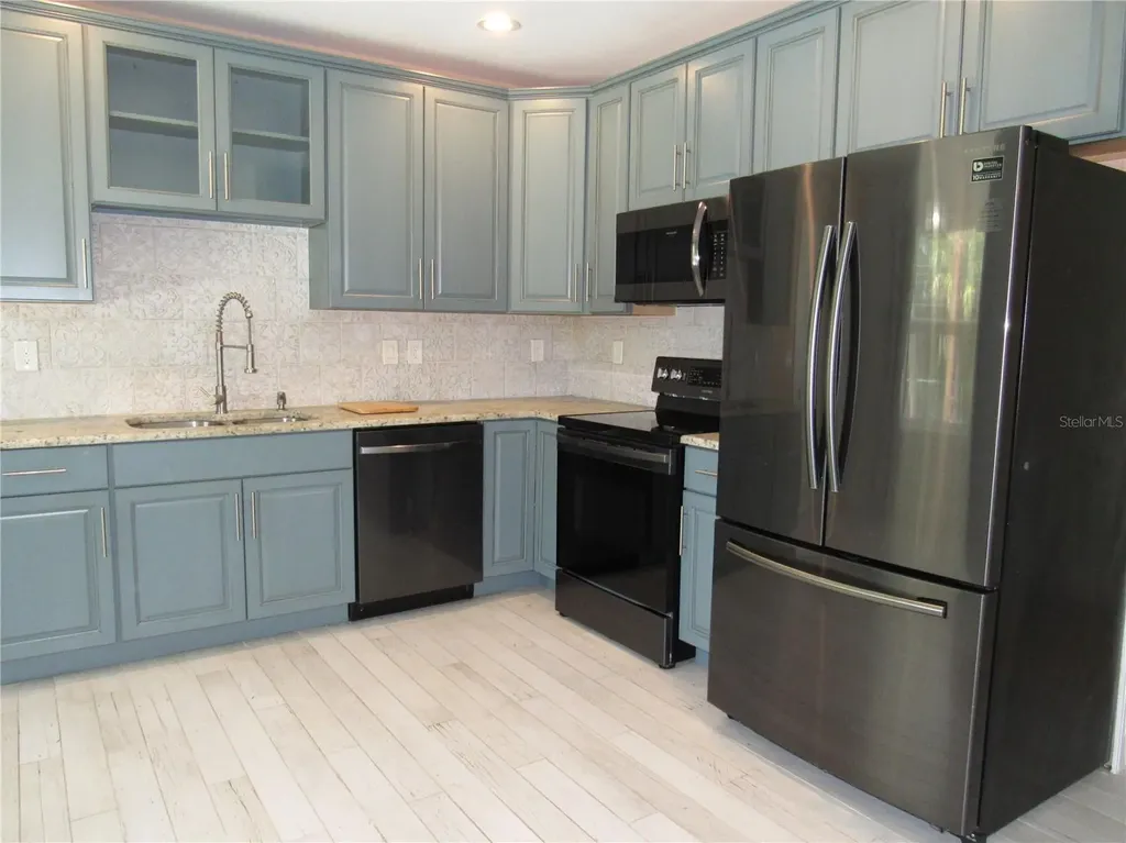 2074 & 2076 Como Street Port Charlotte FL 33948