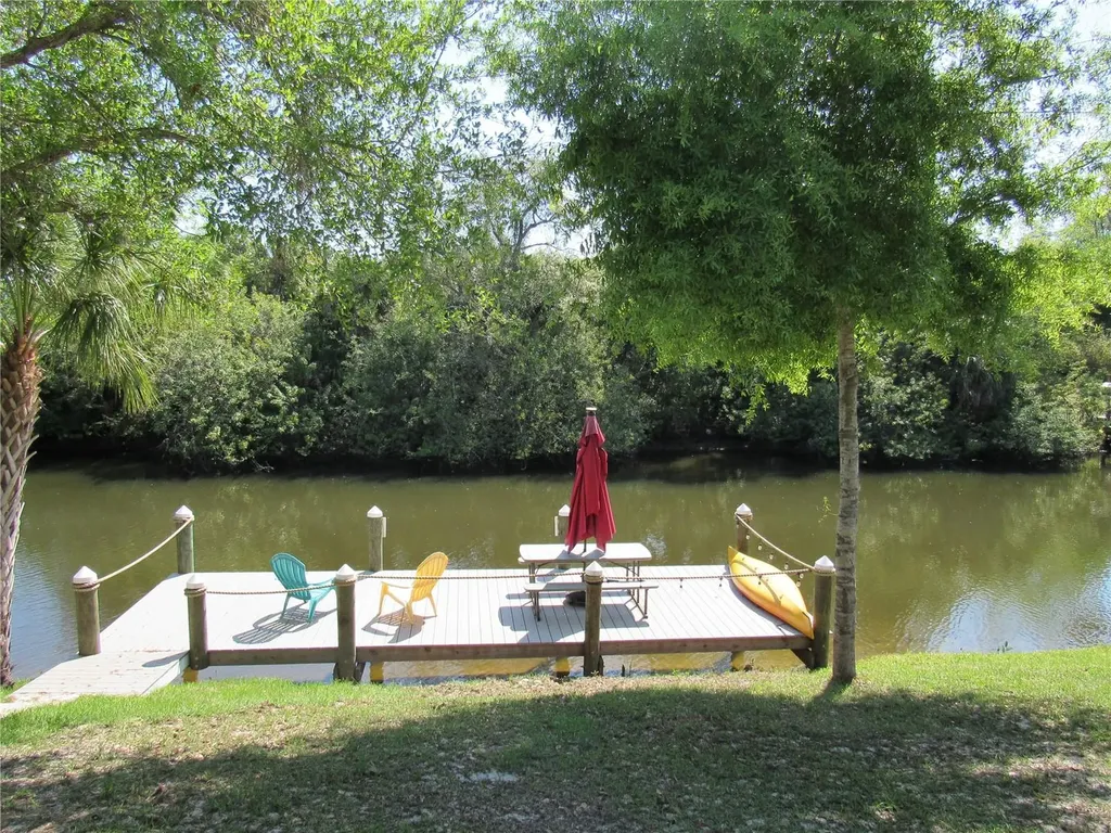 2074 & 2076 Como Street Port Charlotte FL 33948