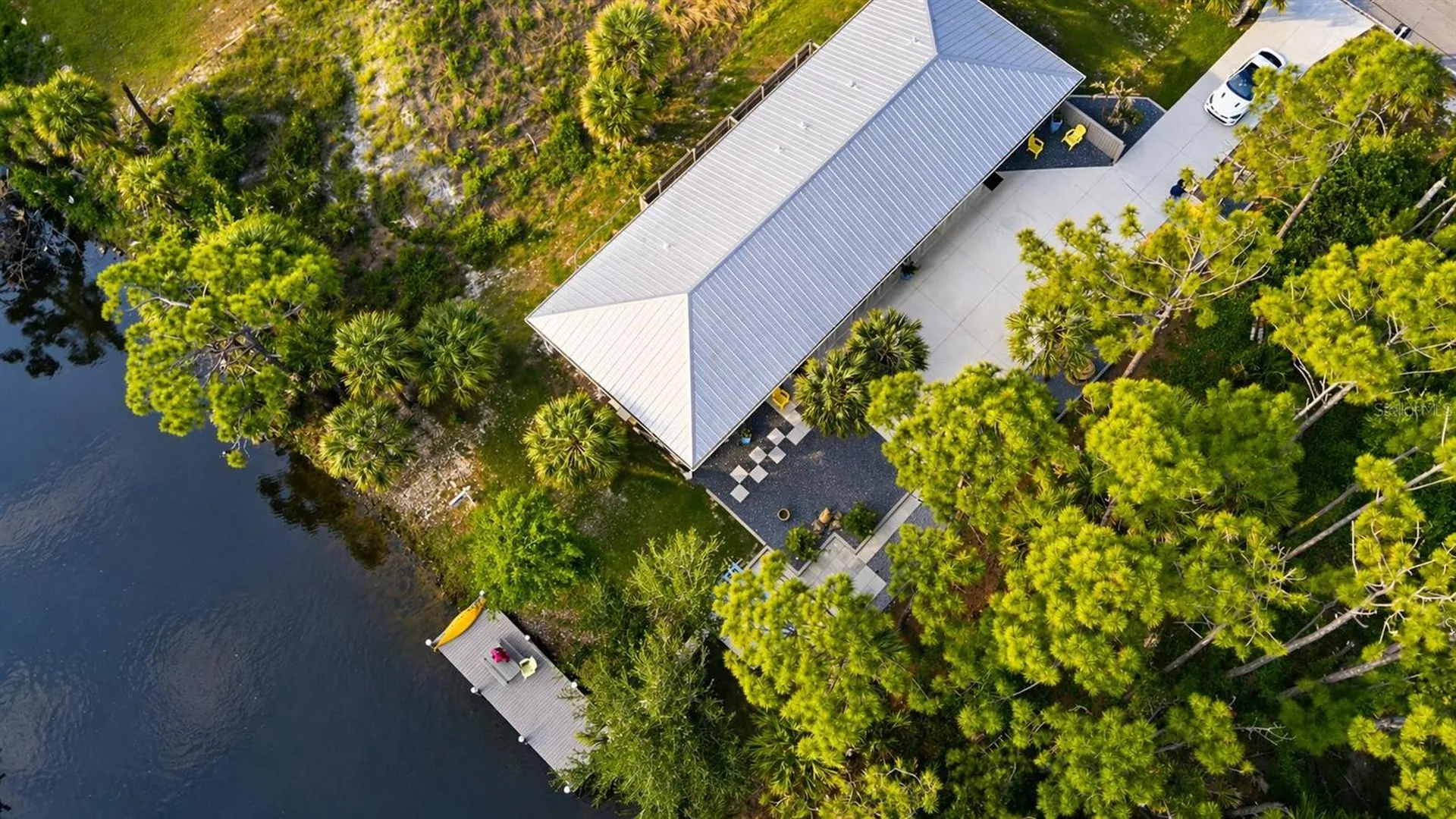 2074 & 2076 Como Street Port Charlotte FL 33948