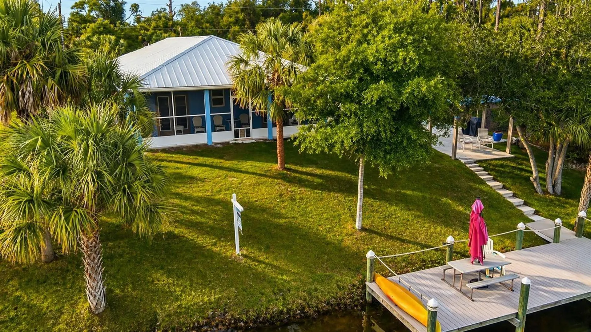 2074 & 2076 Como Street Port Charlotte FL 33948
