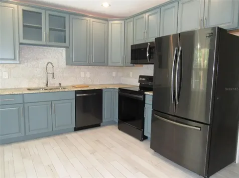 2074 & 2076 Como Street Port Charlotte FL 33948