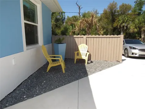 2074 & 2076 Como Street Port Charlotte FL 33948