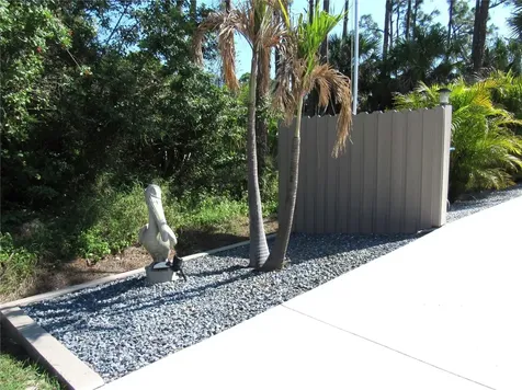 2074 & 2076 Como Street Port Charlotte FL 33948