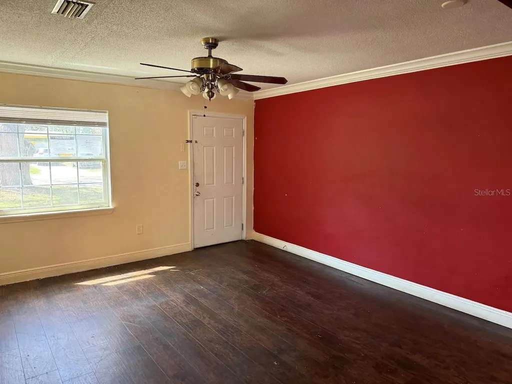 4213 Seybold Avenue Orlando FL 32808