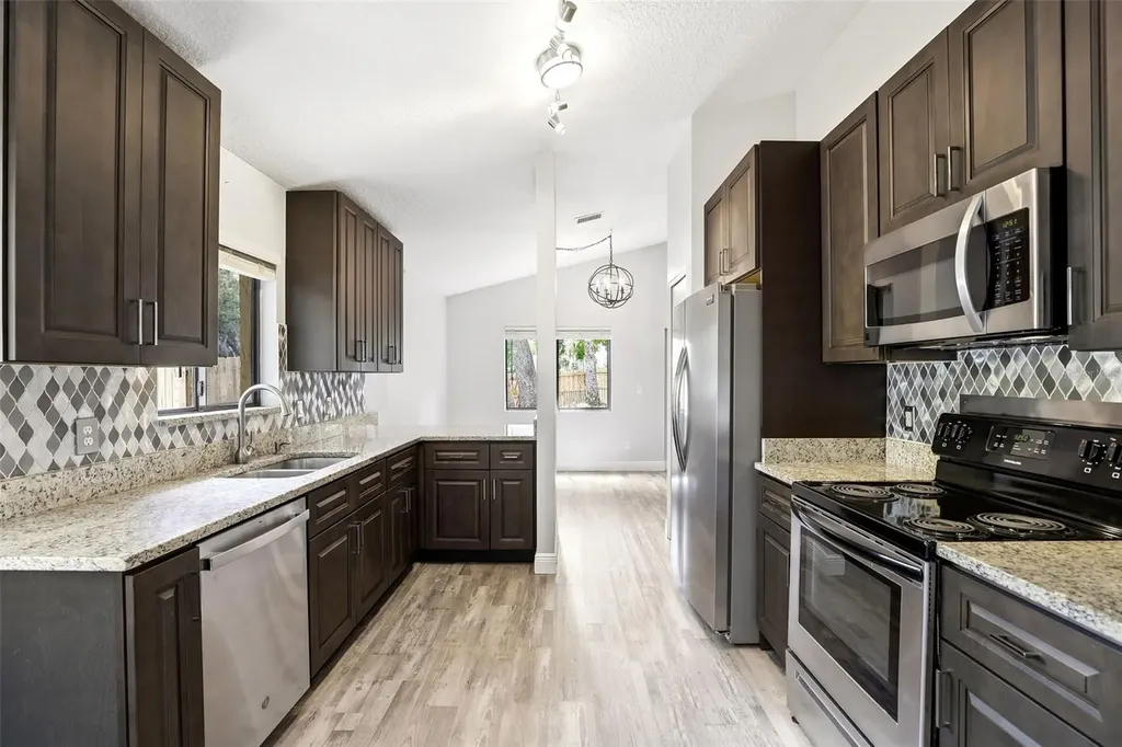 444 Morning Glory Drive Lake Mary FL 32746