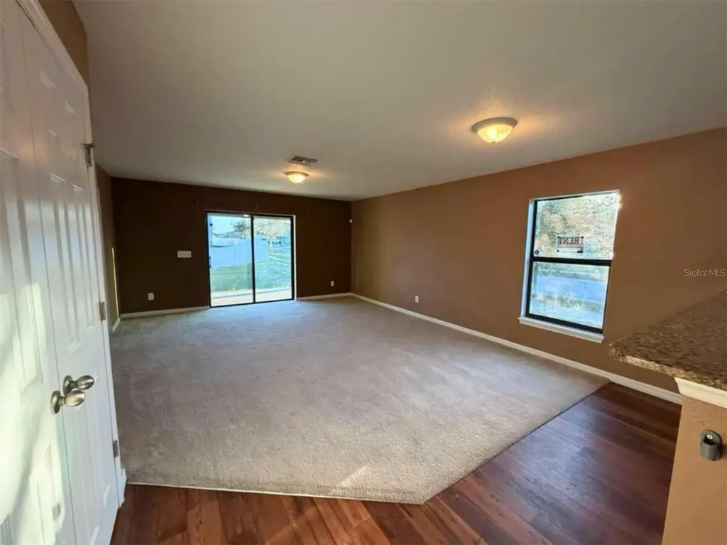 1090 Woodlark Drive Haines City FL 33844