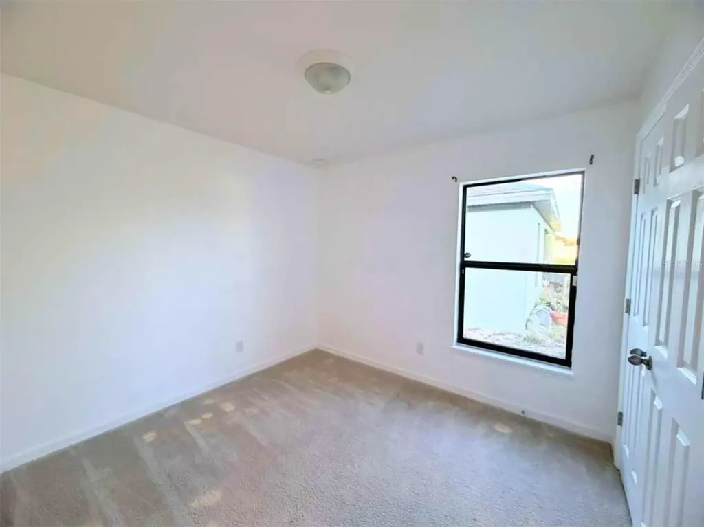 1090 Woodlark Drive Haines City FL 33844