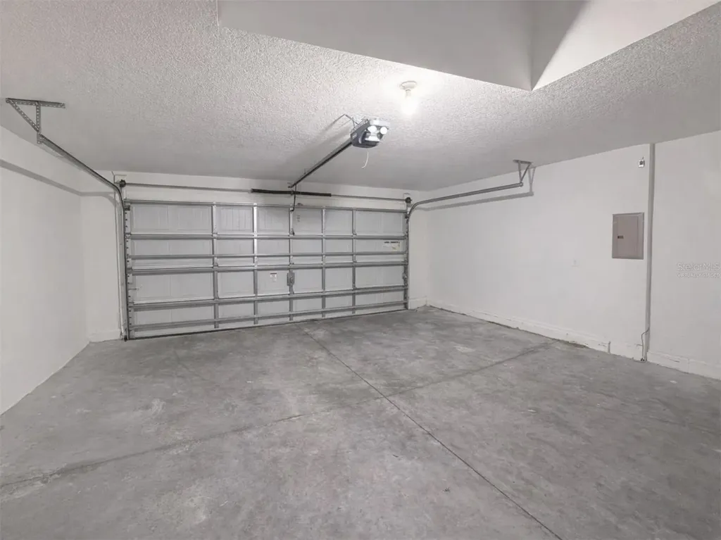 1090 Woodlark Drive Haines City FL 33844