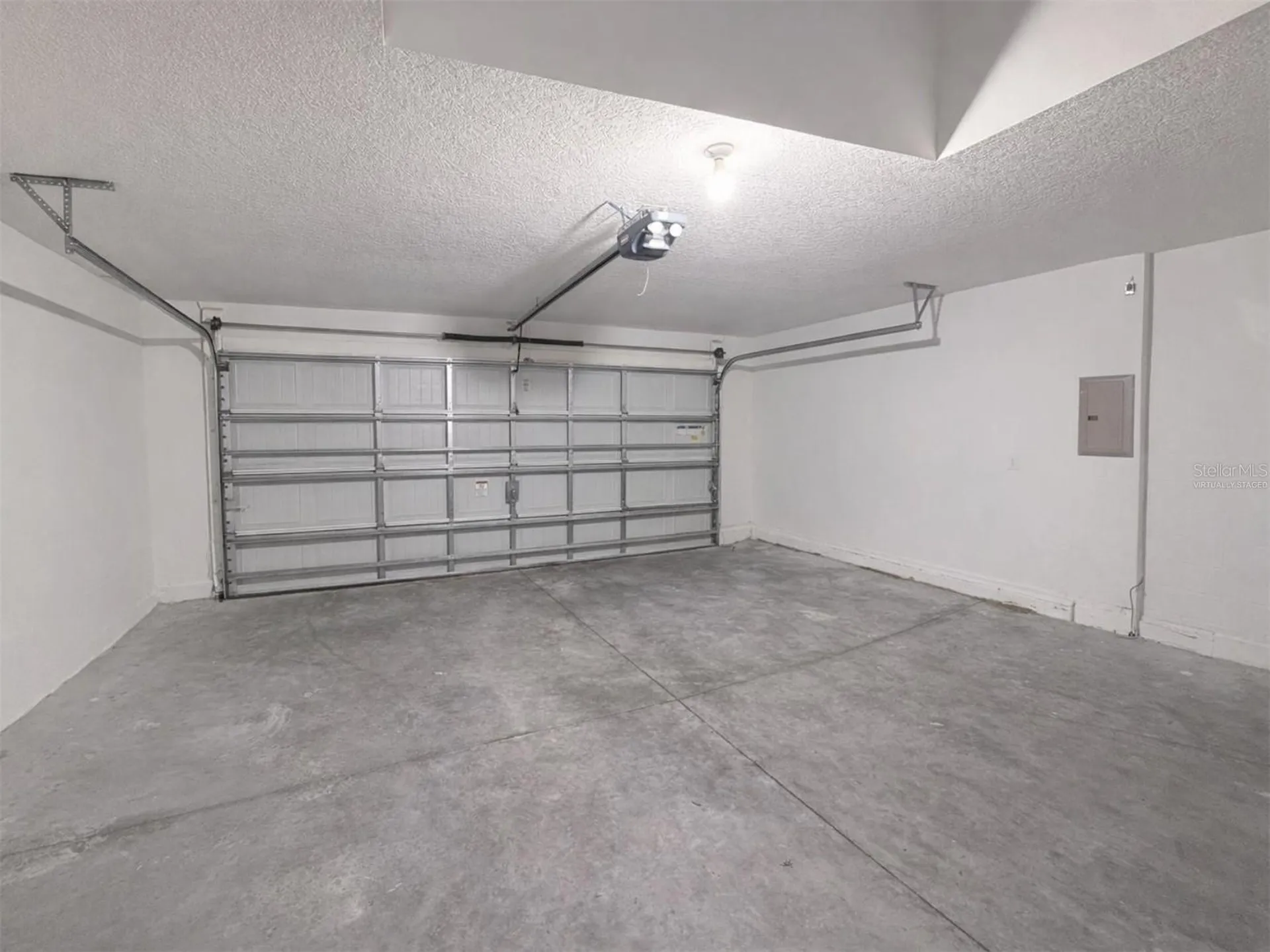 1090 Woodlark Drive Haines City FL 33844
