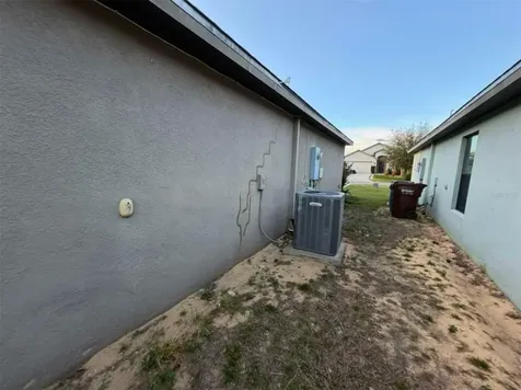 1090 Woodlark Drive Haines City FL 33844