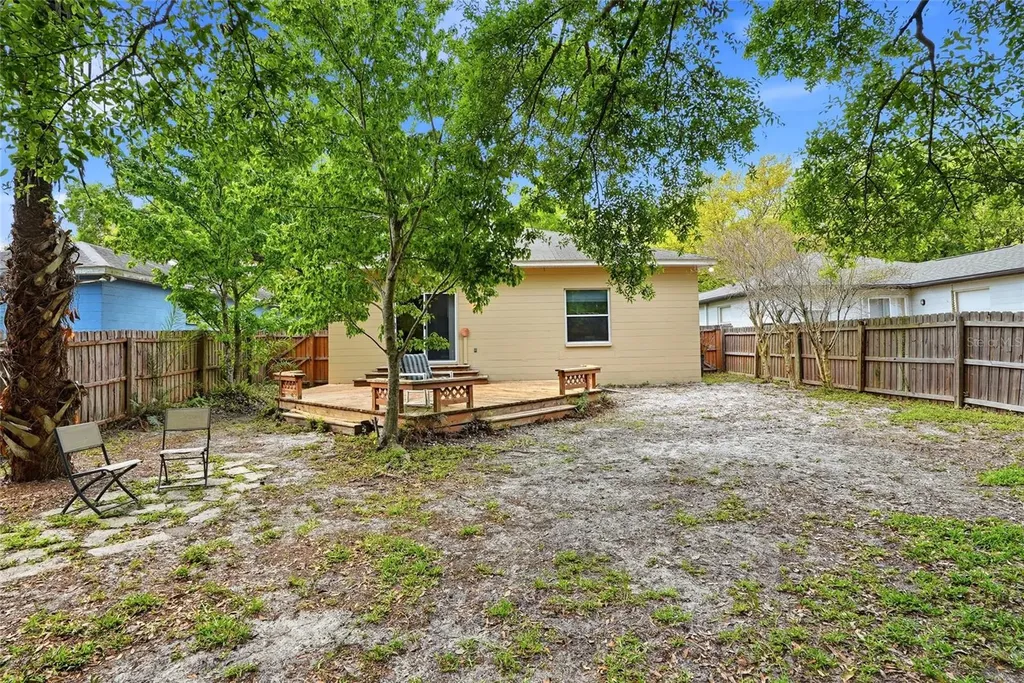8127 N Packwood Avenue Tampa FL 33604