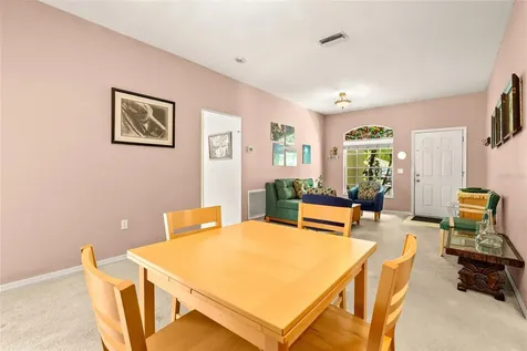 8127 N Packwood Avenue Tampa FL 33604