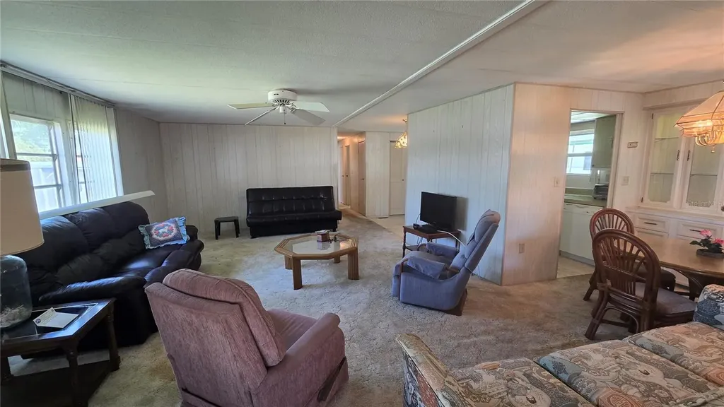 39820 Us Highway 19 N Tarpon Springs FL 34689