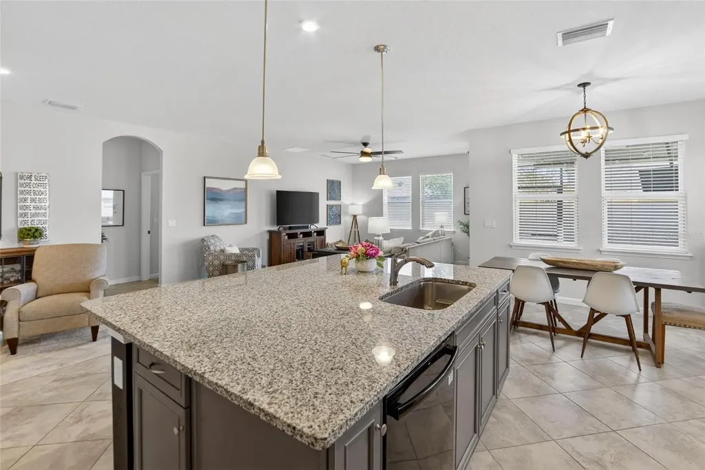 12122 Blue Pacific Drive Riverview FL 33579
