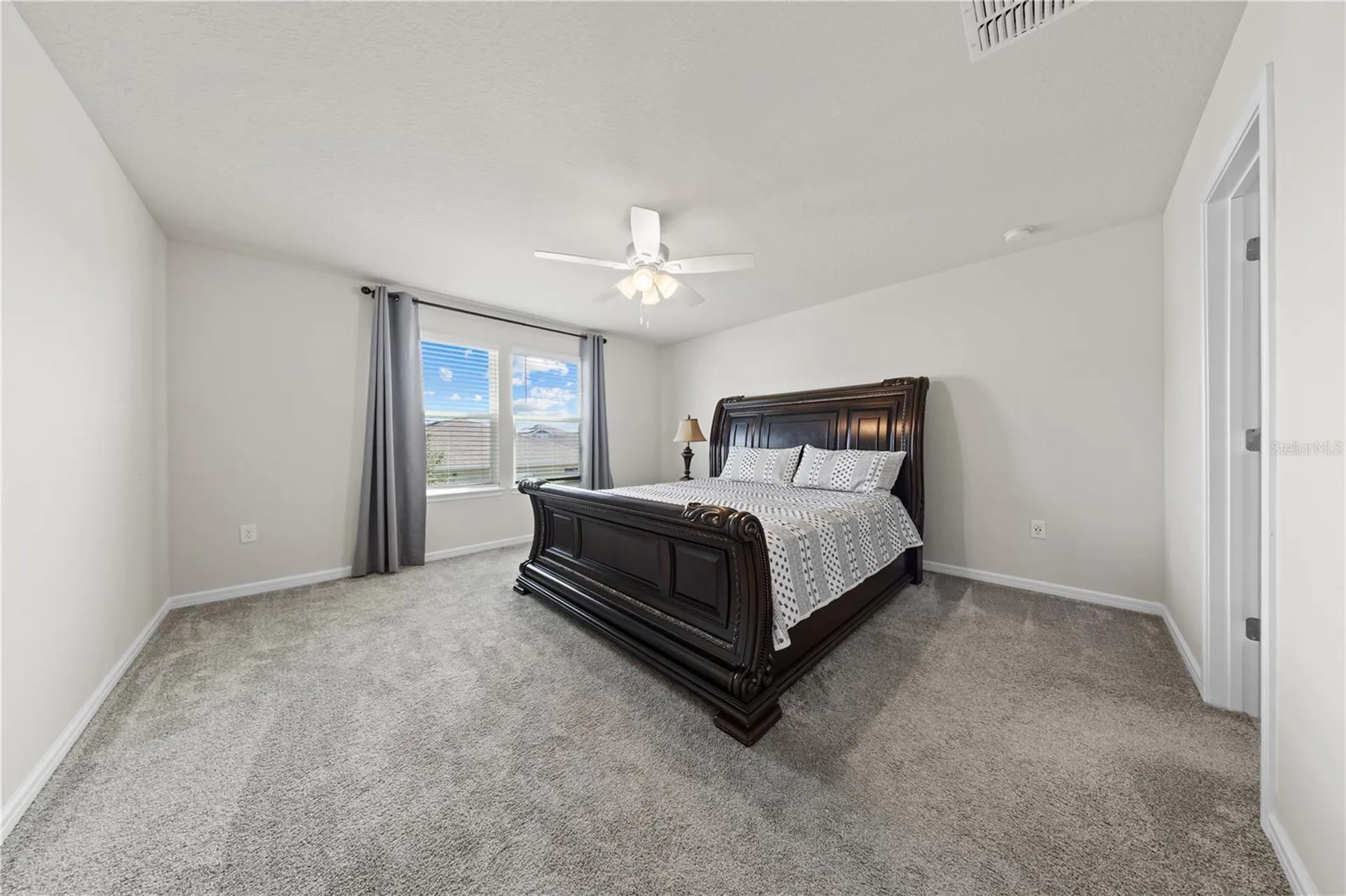 1667 Delightful Drive Davenport FL 33896