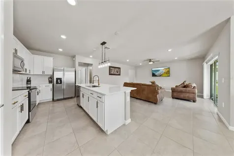 1667 Delightful Drive Davenport FL 33896