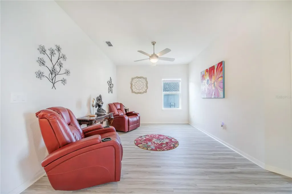 1096 Sandpiper Loop Winter Haven FL 33881