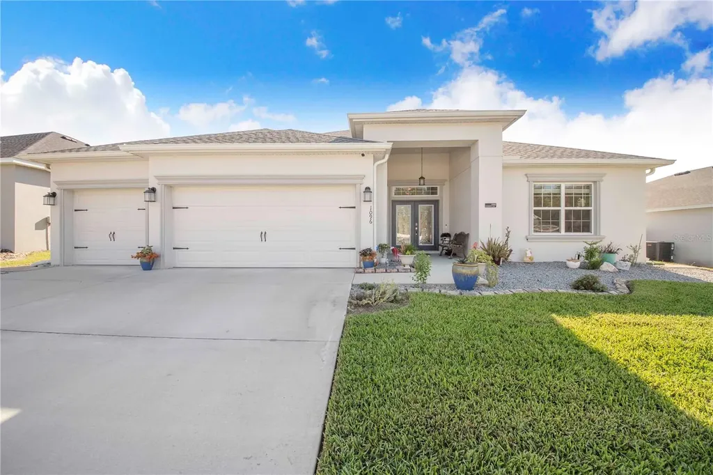1096 Sandpiper Loop Winter Haven FL 33881