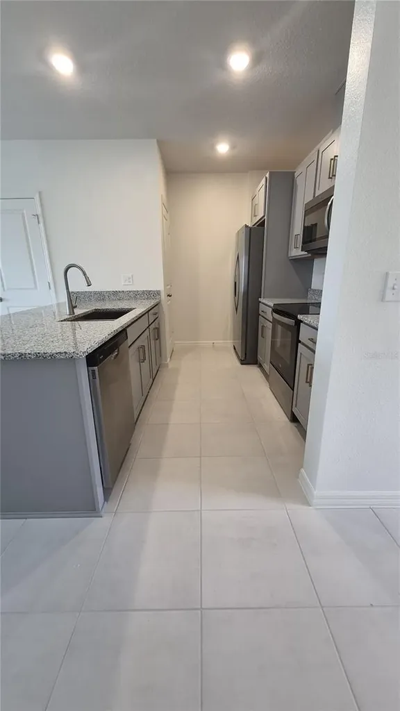 2759 Raindrop Run St, Clermont FL 34714