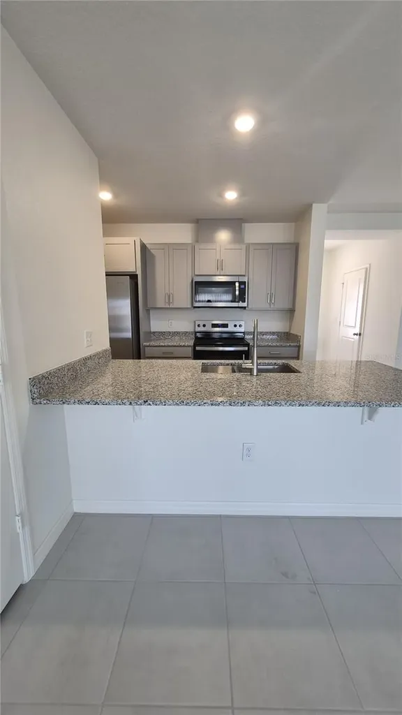 2759 Raindrop Run St, Clermont FL 34714
