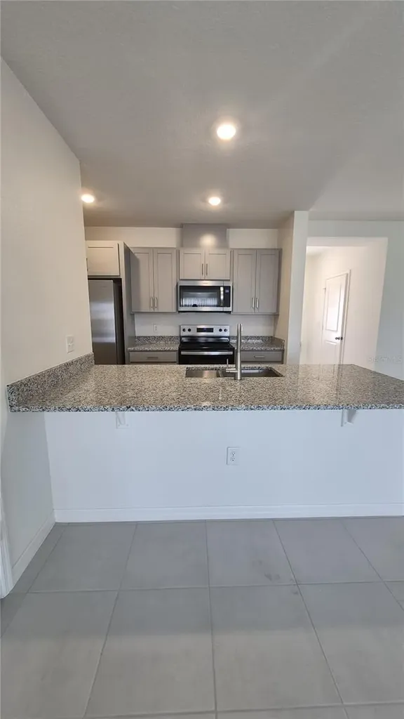 2759 Raindrop Run St, Clermont FL 34714
