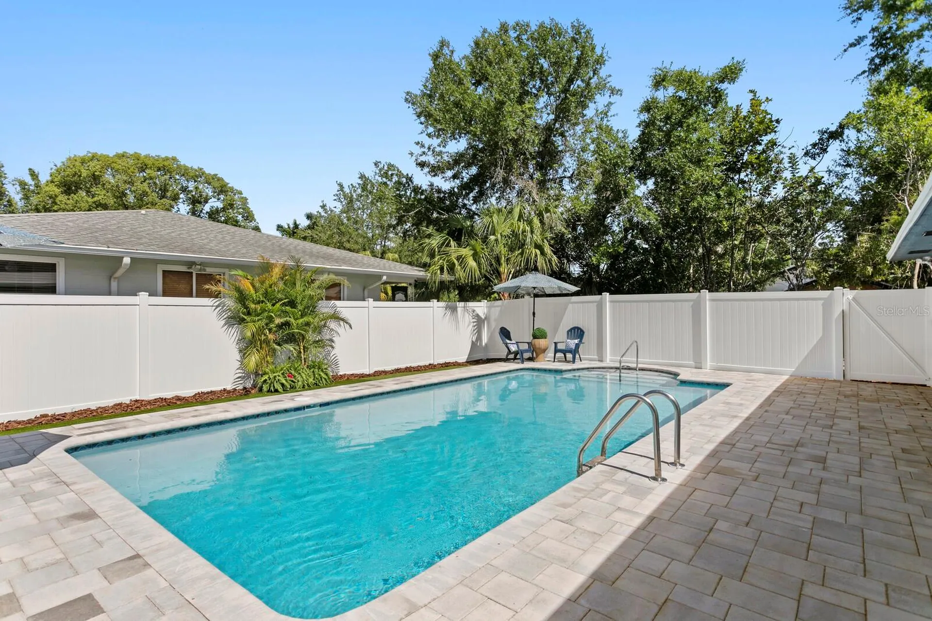 262 30th Street N St Petersburg FL 33713
