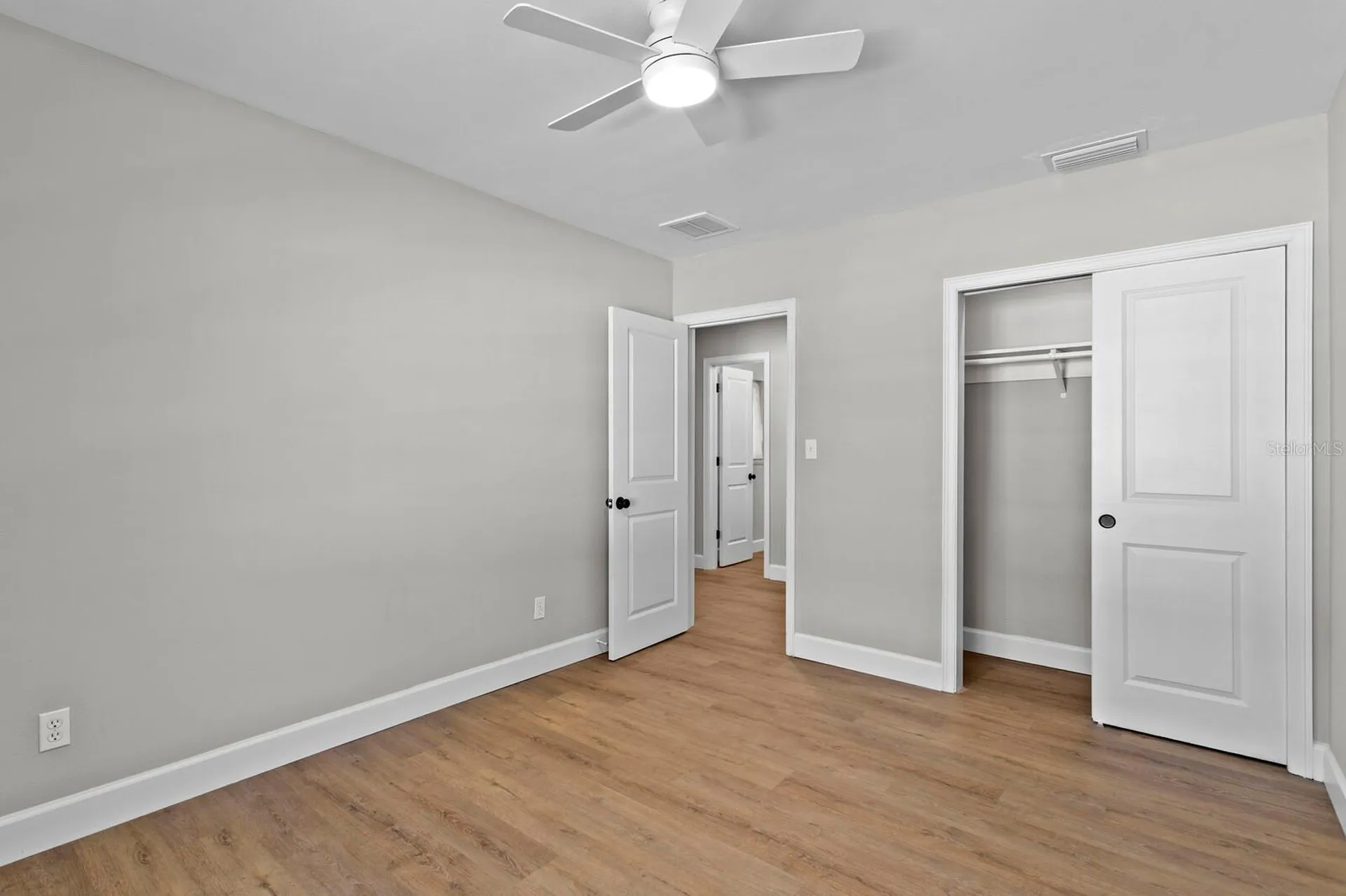 262 30th Street N St Petersburg FL 33713