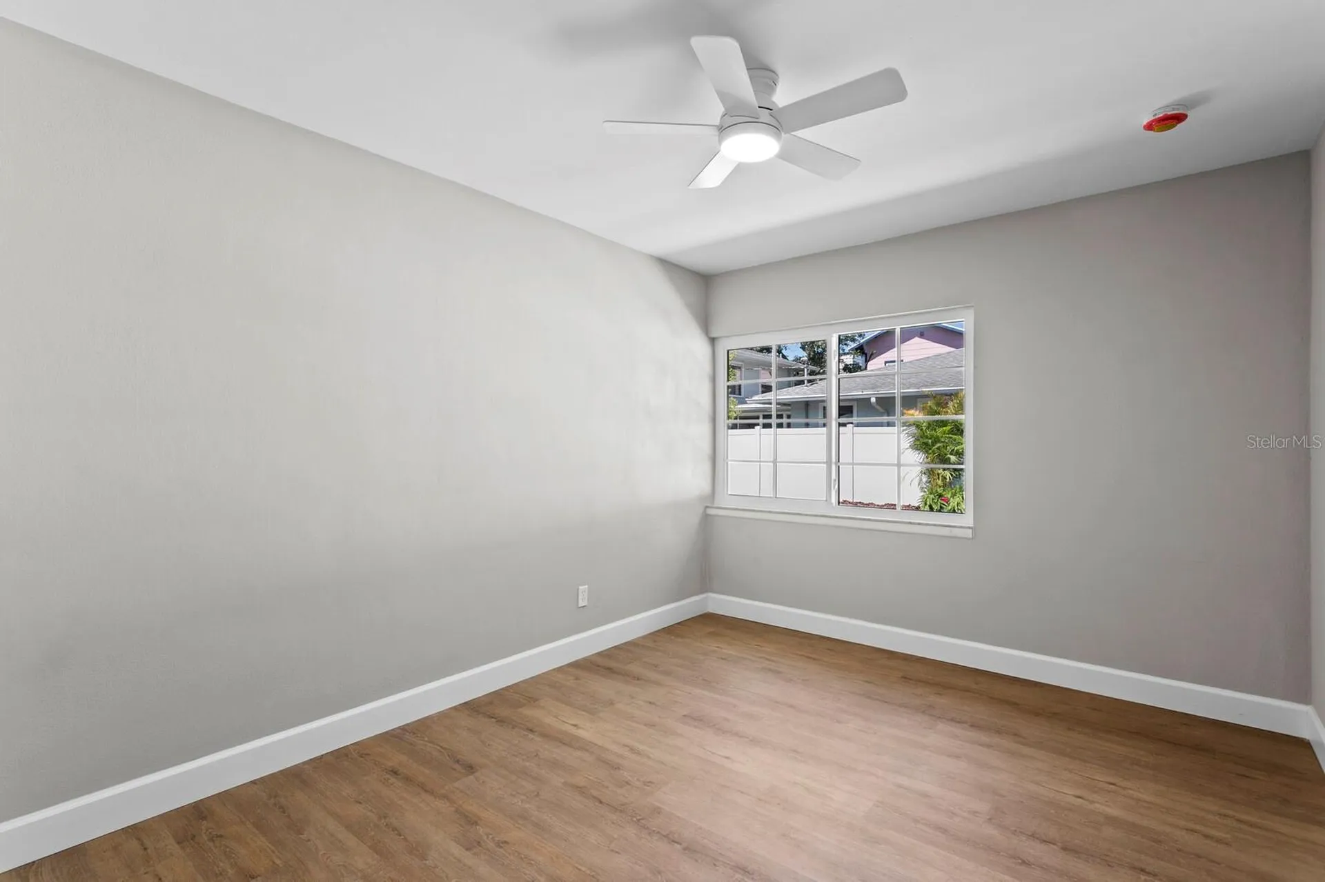 262 30th Street N St Petersburg FL 33713