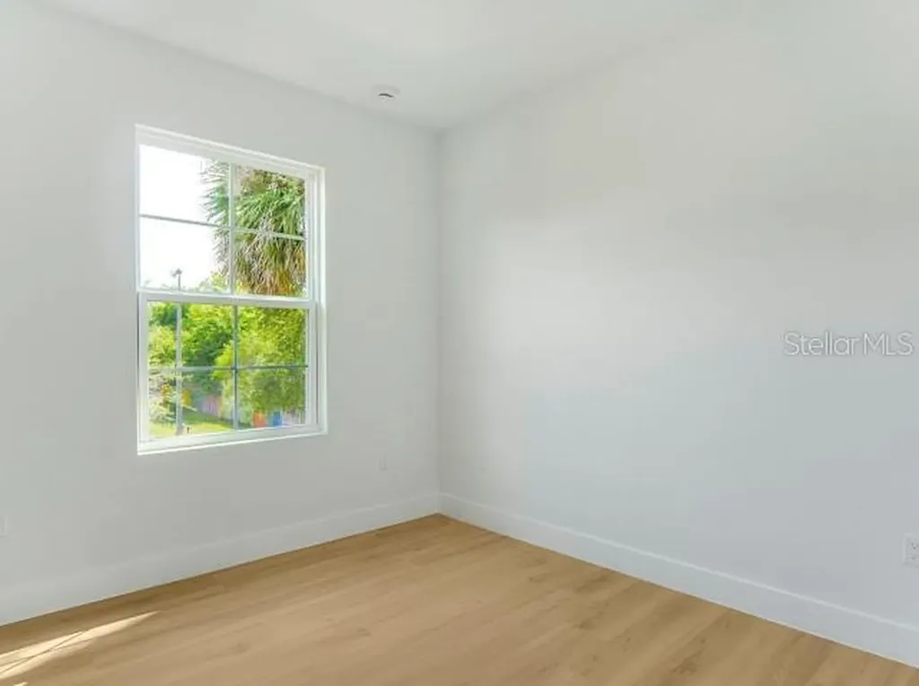 38 S Pollard Street Oakland FL 34760