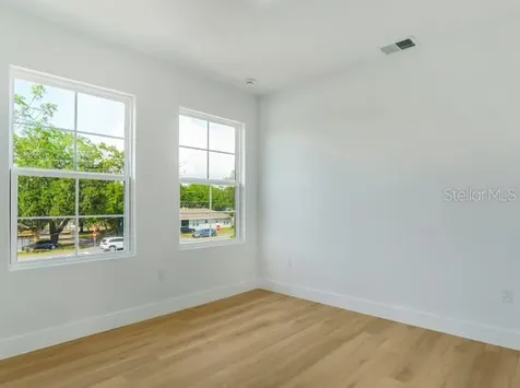 38 S Pollard Street Oakland FL 34760