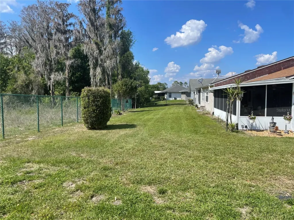 7111 Alamanda Boulevard W Lake Wales FL 33898