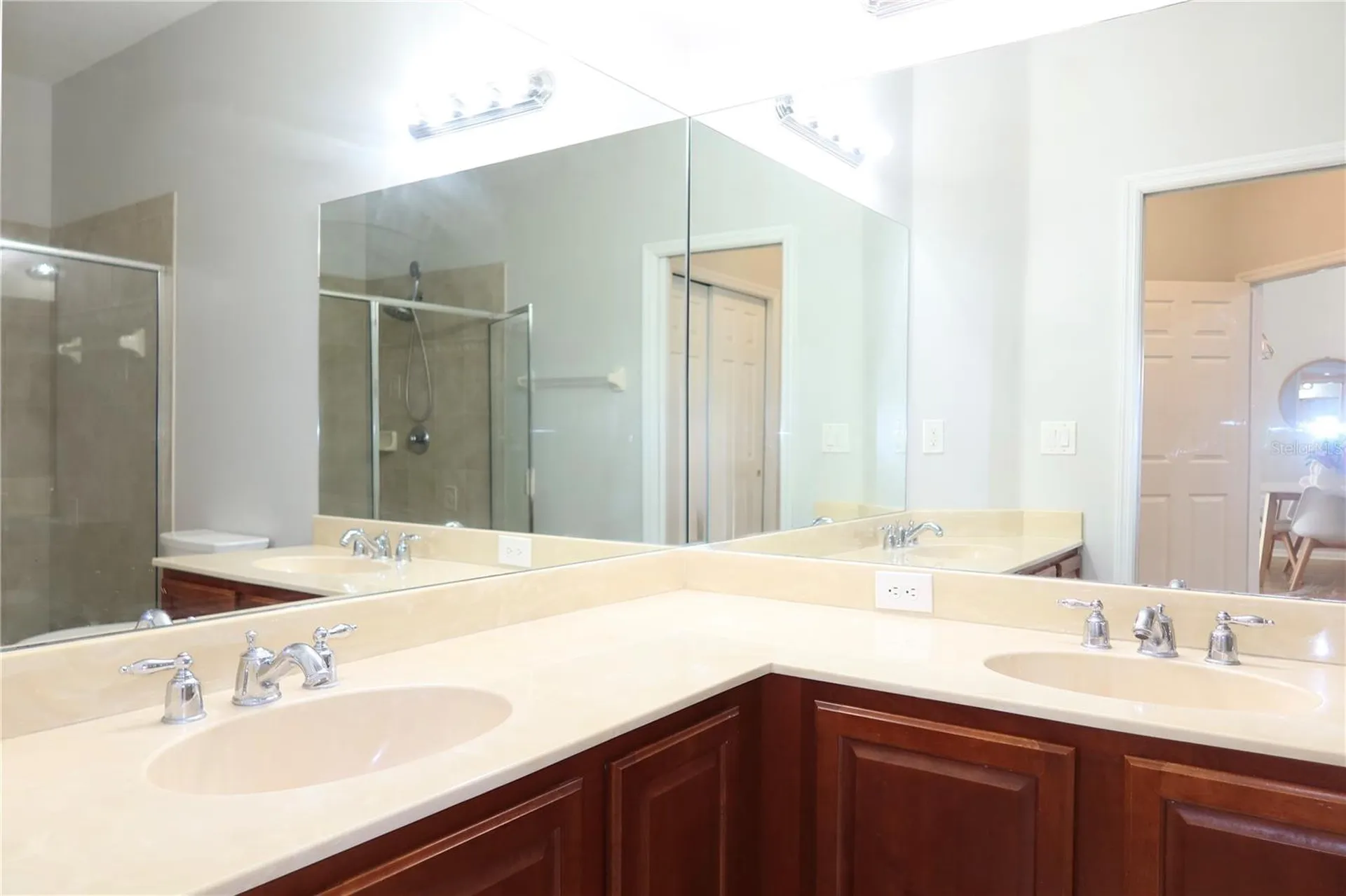 8526 Sandpiper Ridge Avenue Tampa FL 33647