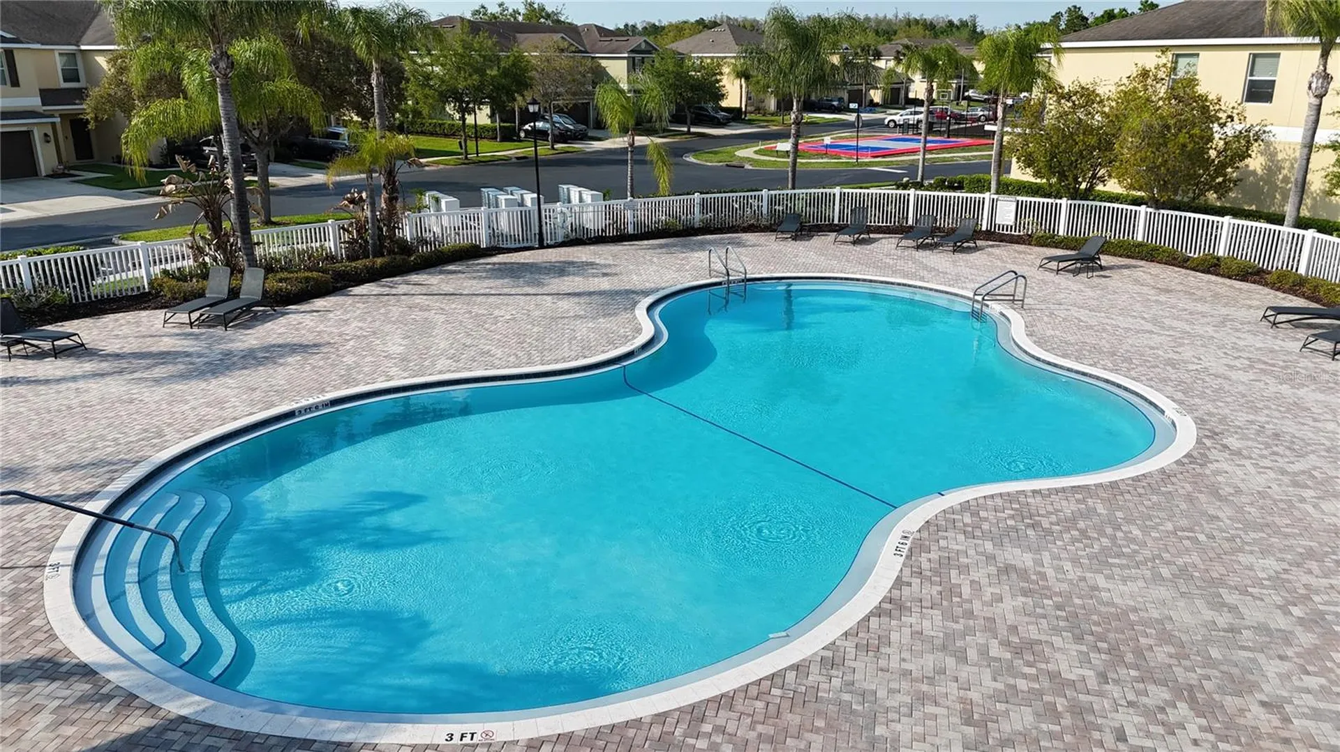 8526 Sandpiper Ridge Avenue Tampa FL 33647