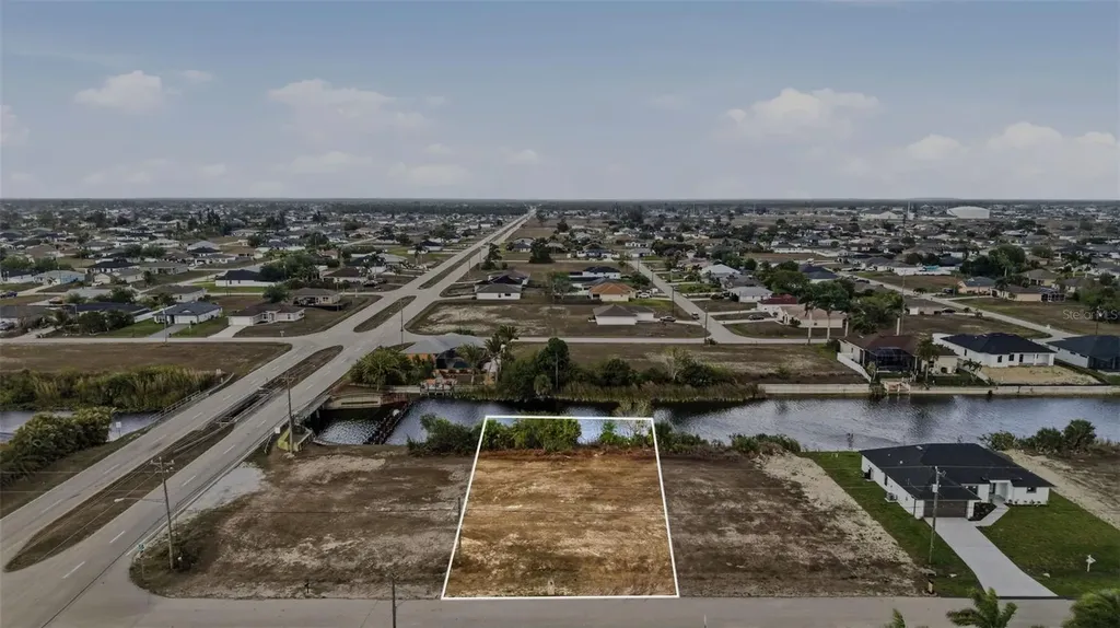 1525 NW 17th Street Cape Coral FL 33993