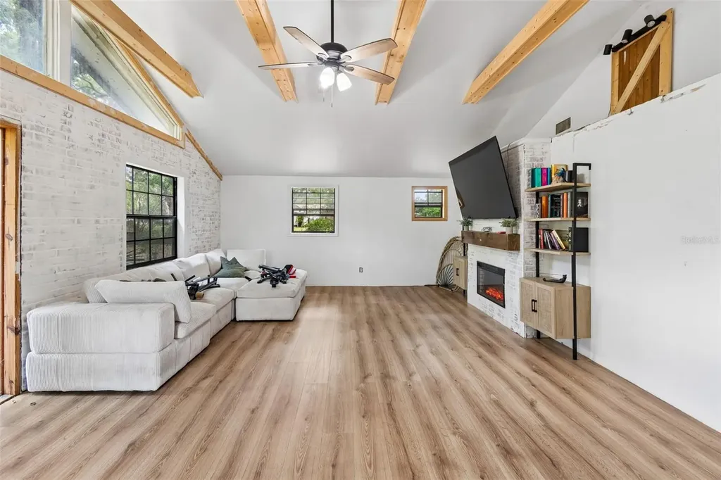 15311 Morris Bridge Road Thonotosassa FL 33592
