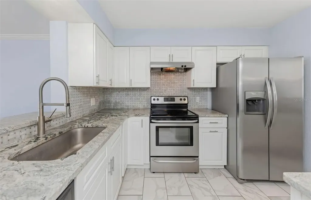 1000 Cove Cay Drive Clearwater FL 33760