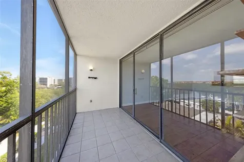 1000 Cove Cay Drive Clearwater FL 33760