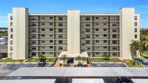 1000 Cove Cay Drive Clearwater FL 33760