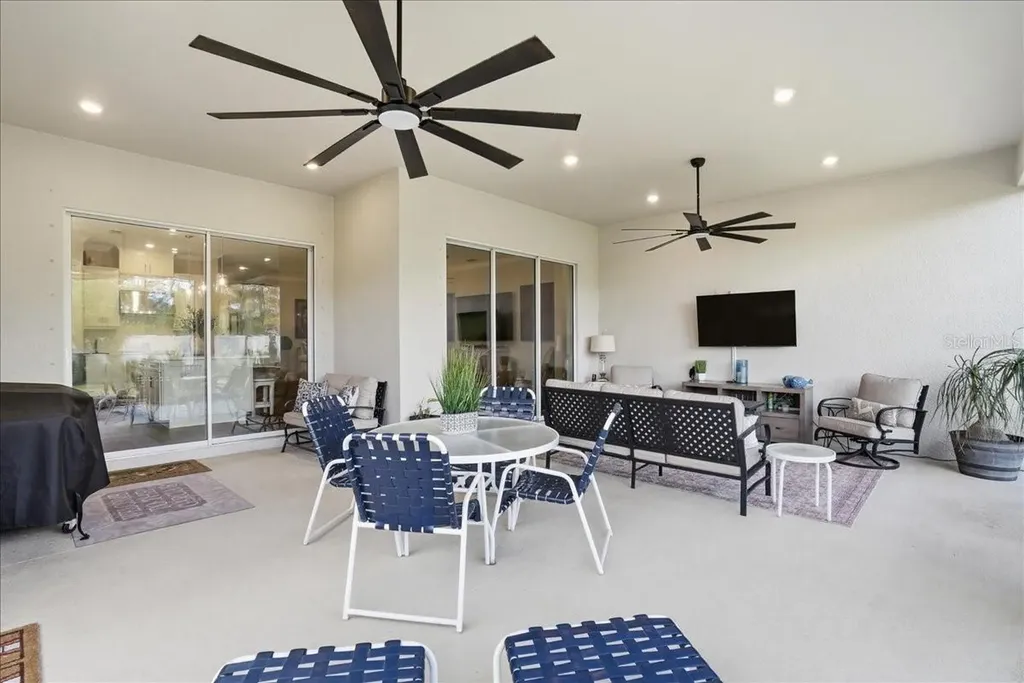 5022 Caserta Court Palmetto FL 34221