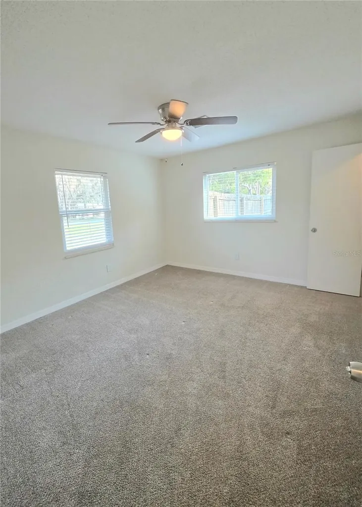 2932 E Ahern Drive Orlando FL 32817