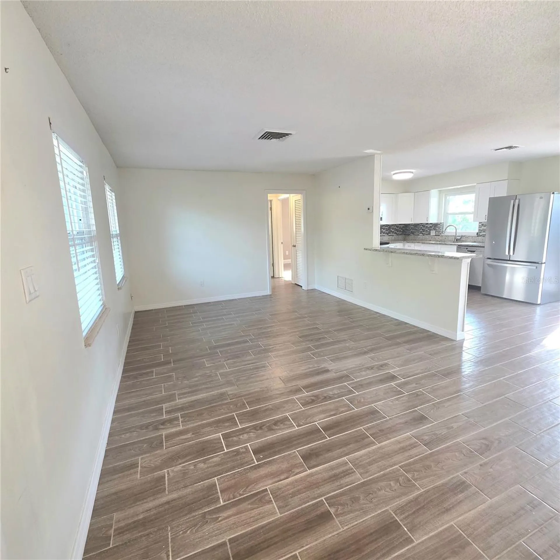 2932 E Ahern Drive Orlando FL 32817