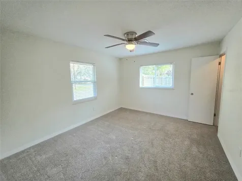 2932 E Ahern Drive Orlando FL 32817
