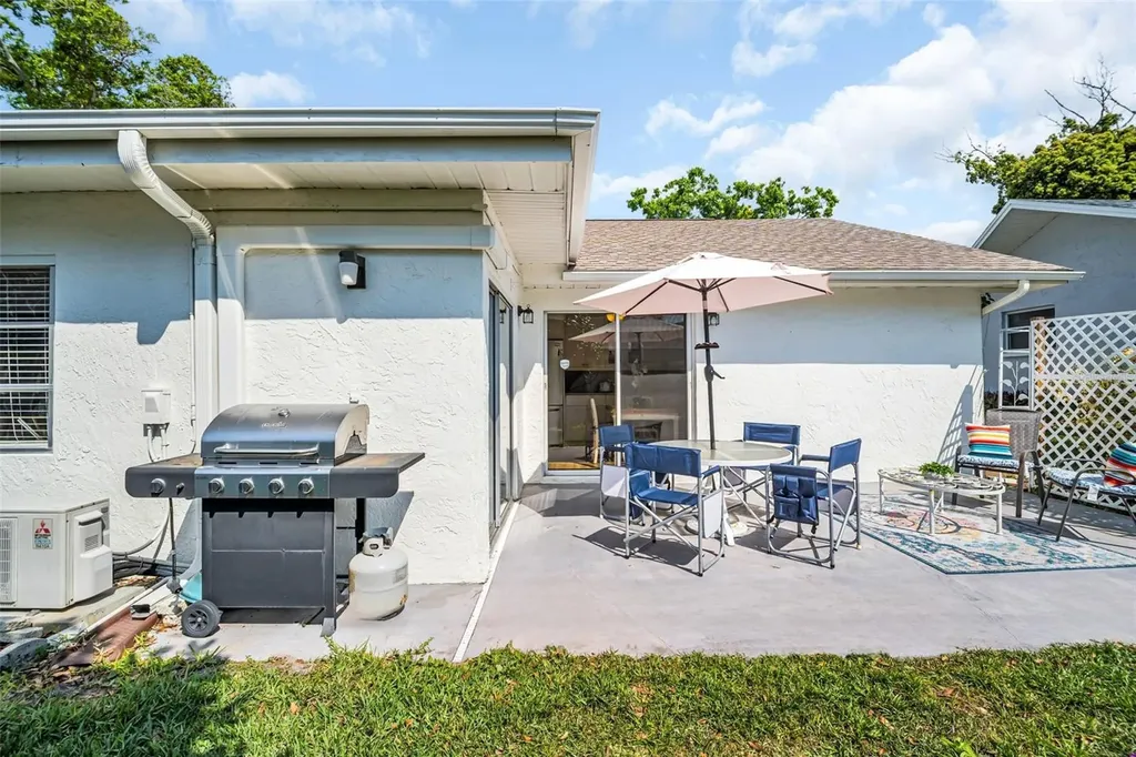 2938 Macalpin Drive W Palm Harbor FL 34684