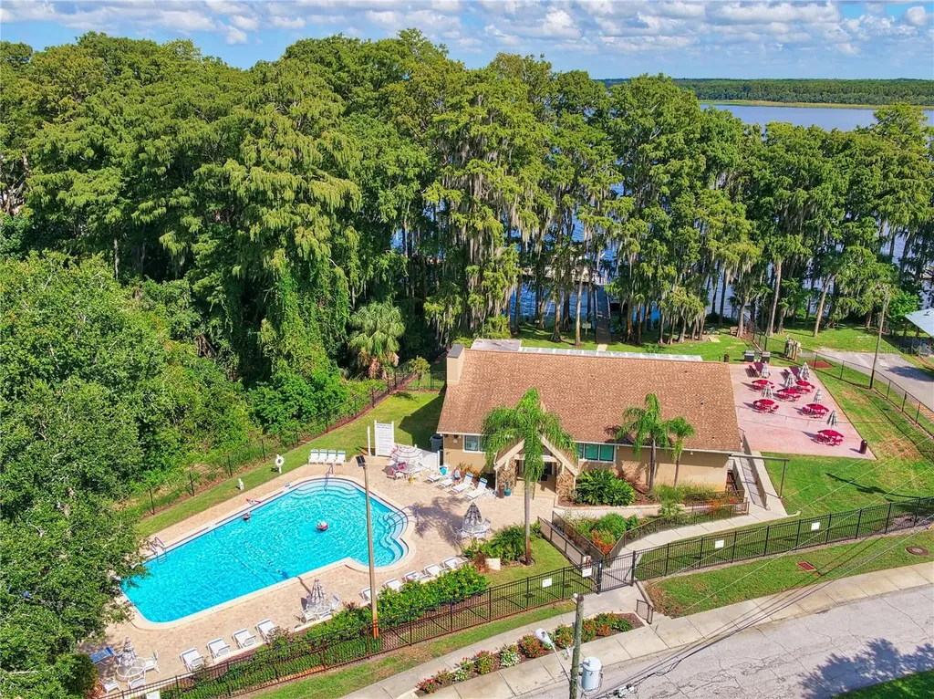 2938 Macalpin Drive W Palm Harbor FL 34684