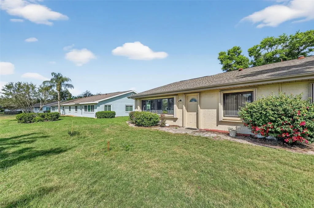 2322 Lancaster Drive Sun City Center FL 33573