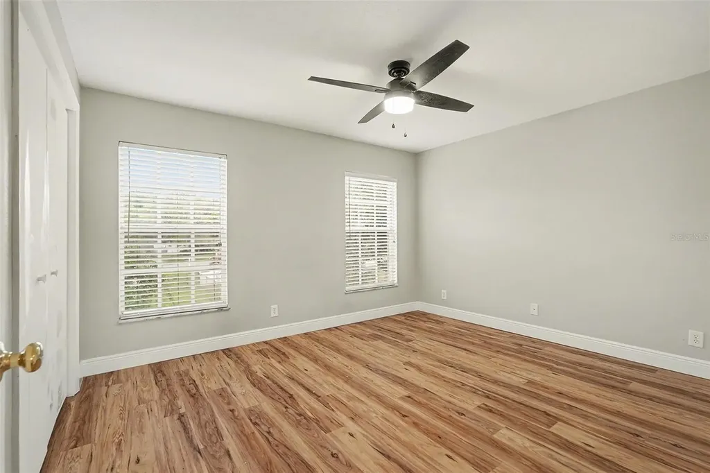 37306 Embassy Park Lane Dade City FL 33525